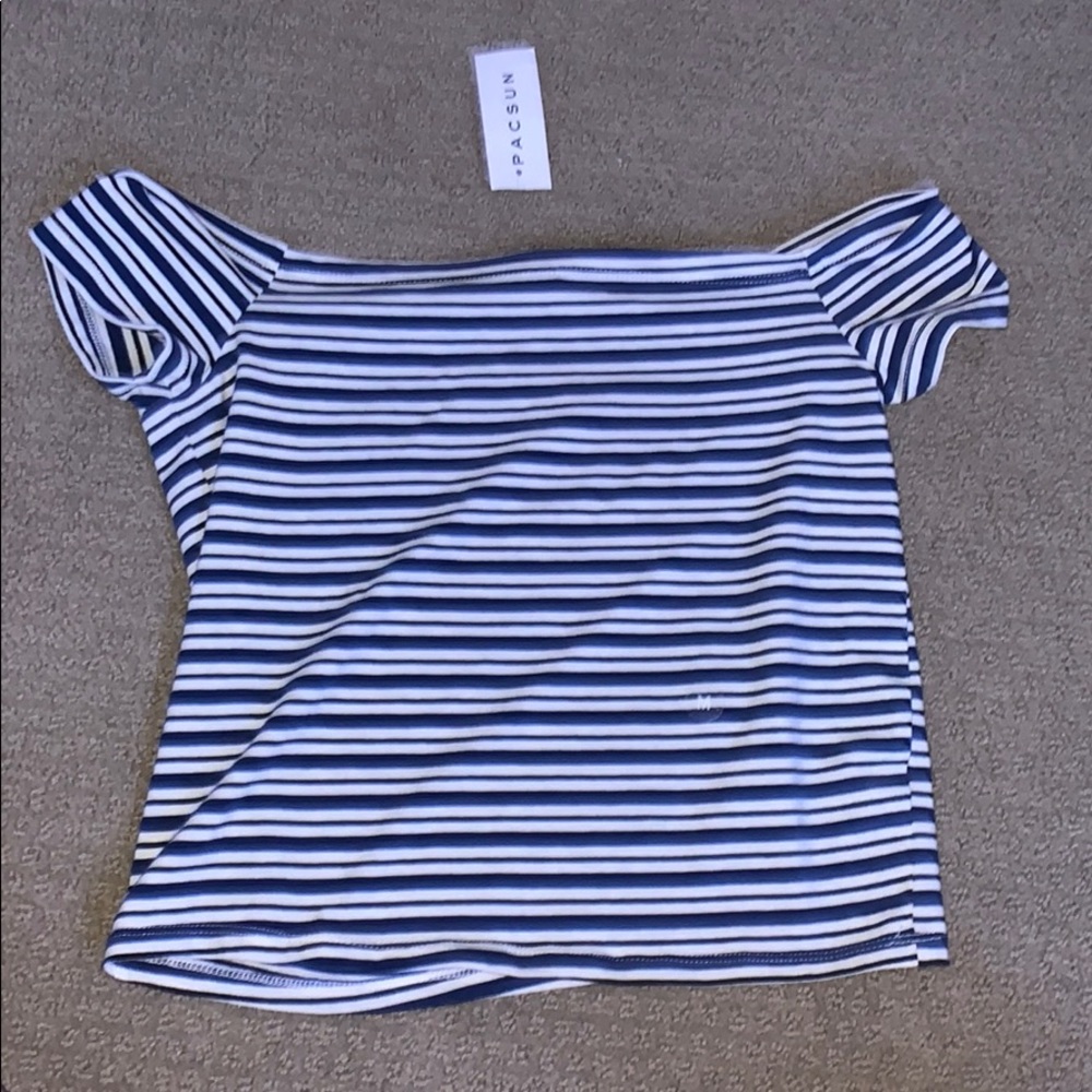 off the shoulder shirt, never worn